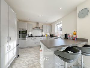 Photo 28- click for photo gallery